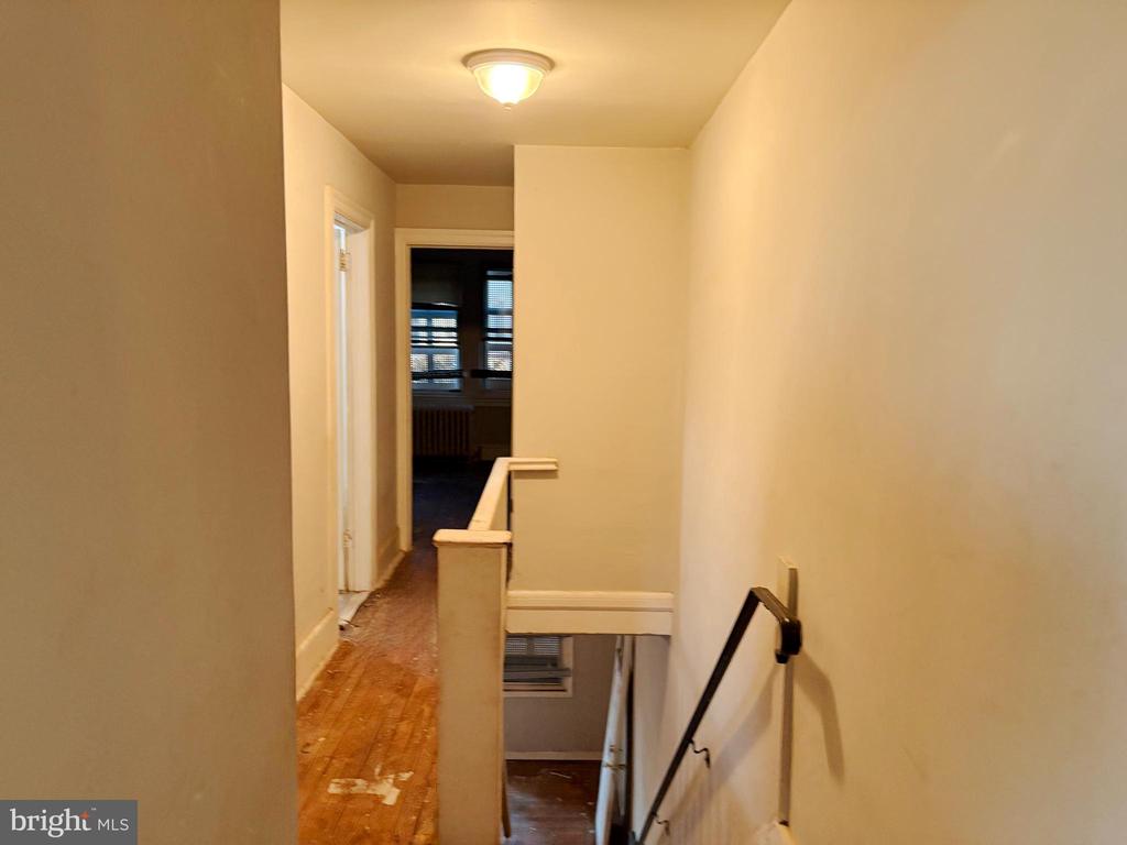 136 W CLARKSON AVENUE
