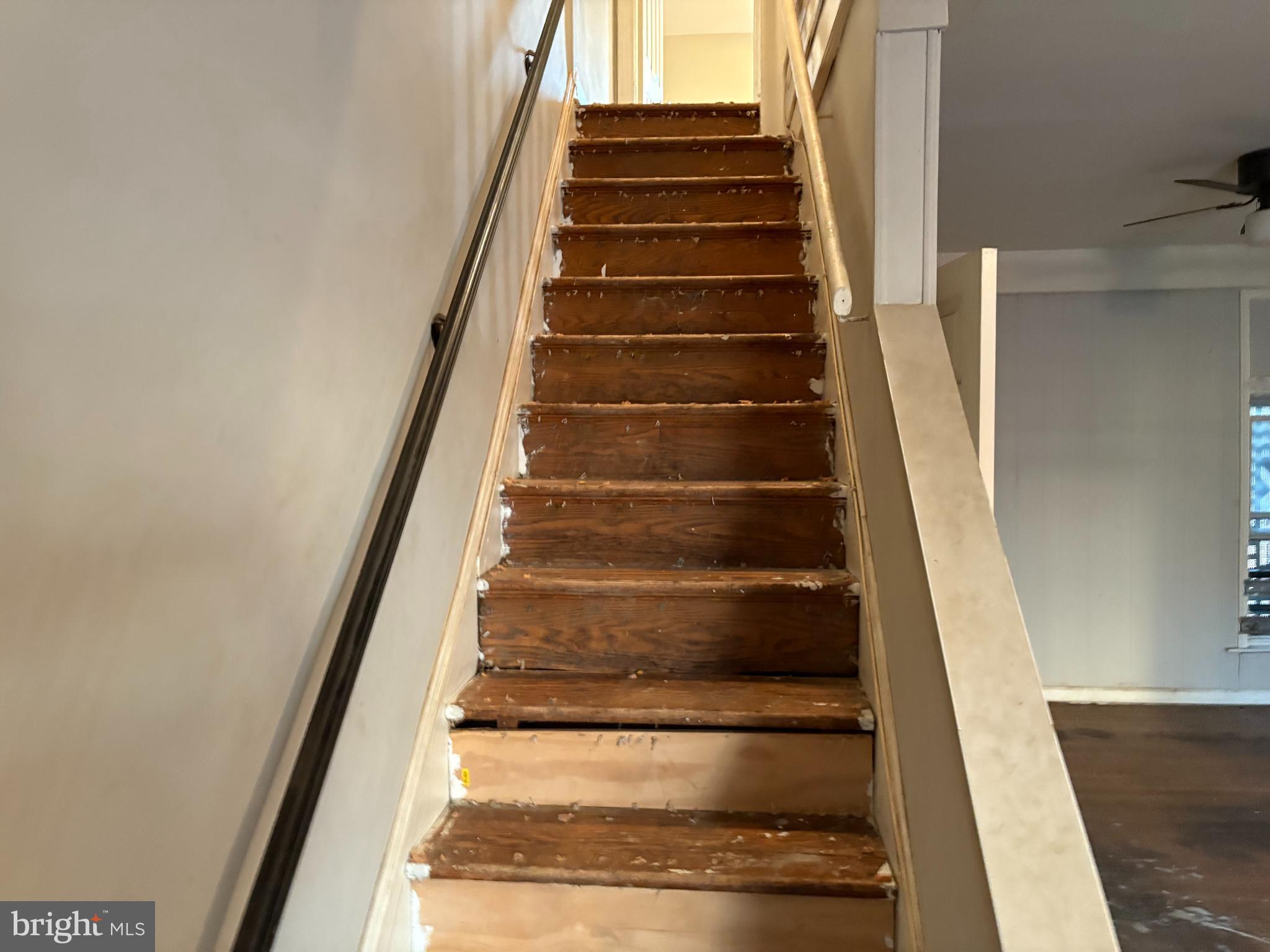 136 W CLARKSON AVENUE