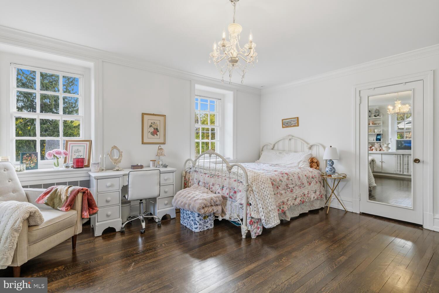 1012 W CLIVEDEN STREET