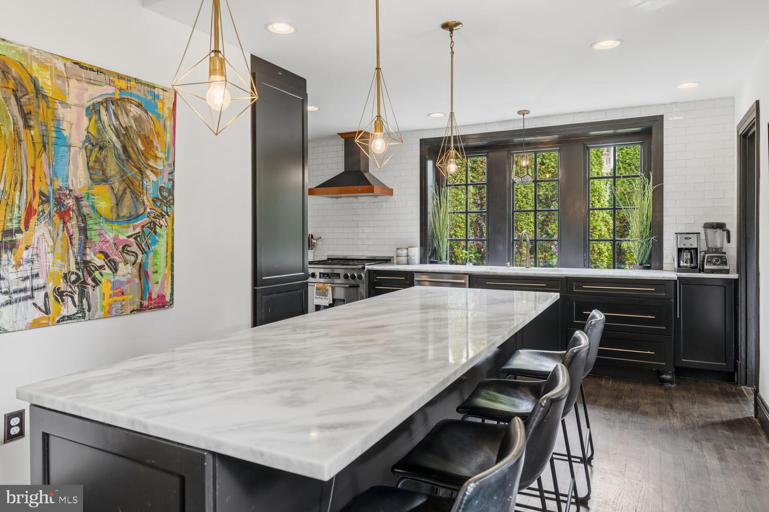 1012 W CLIVEDEN STREET