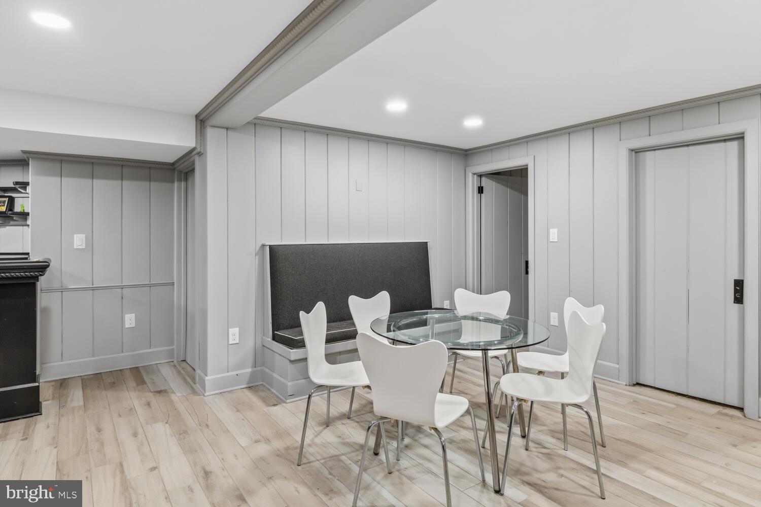 1012 W CLIVEDEN STREET