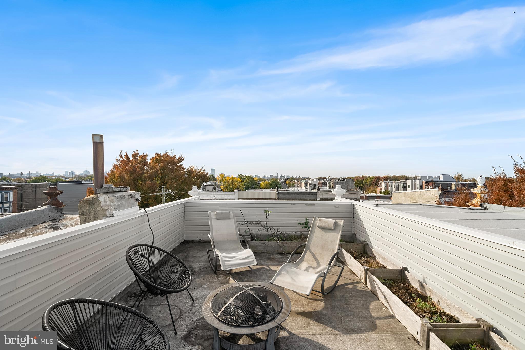 3215 W NORRIS STREET