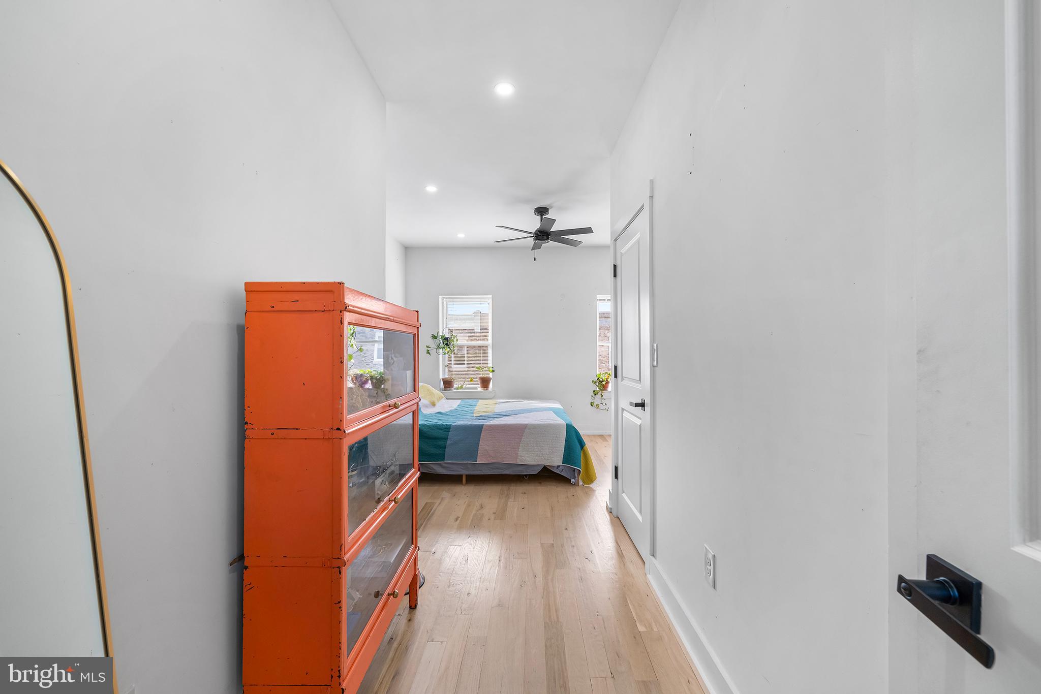 3215 W NORRIS STREET