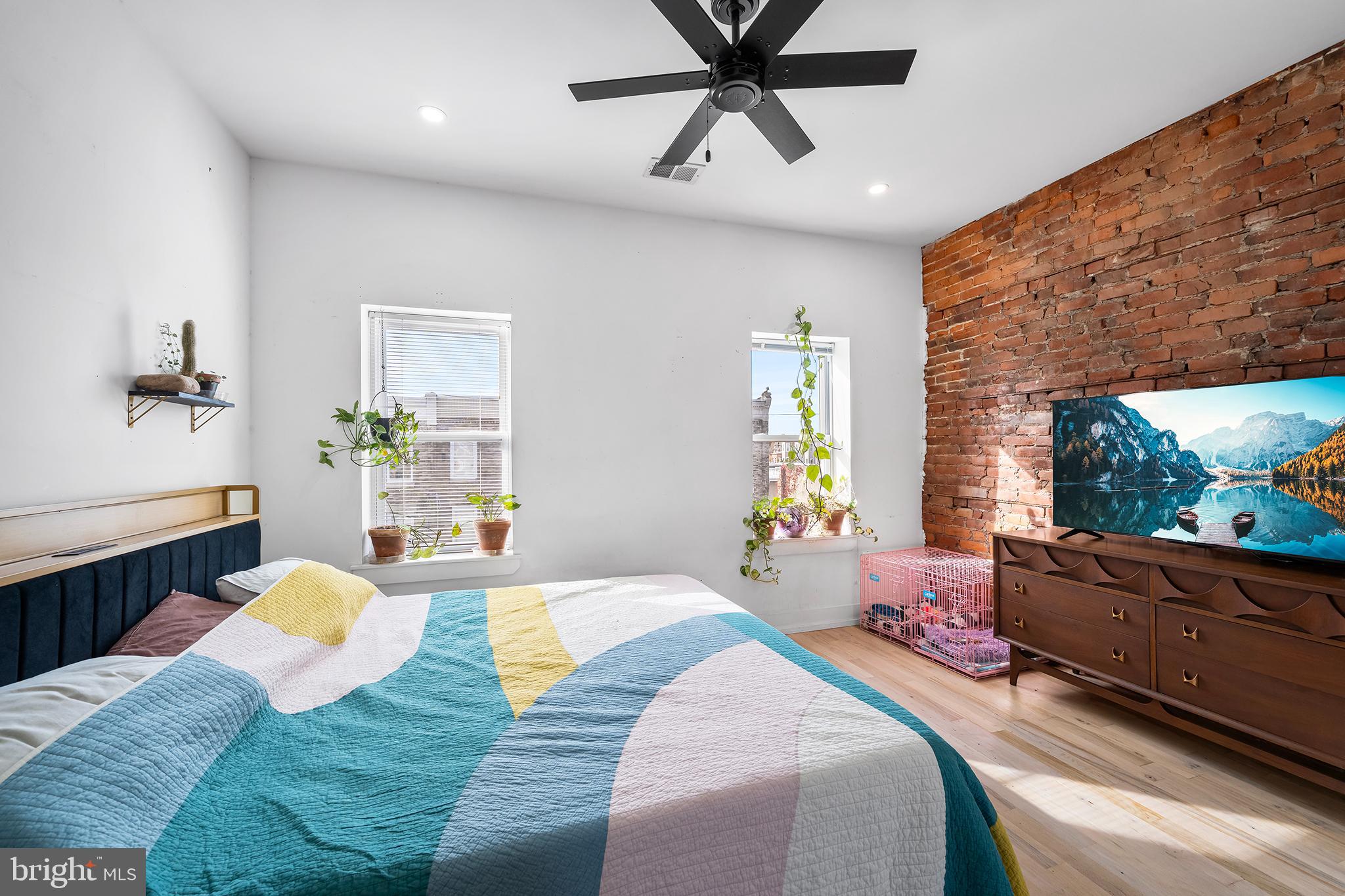 3215 W NORRIS STREET