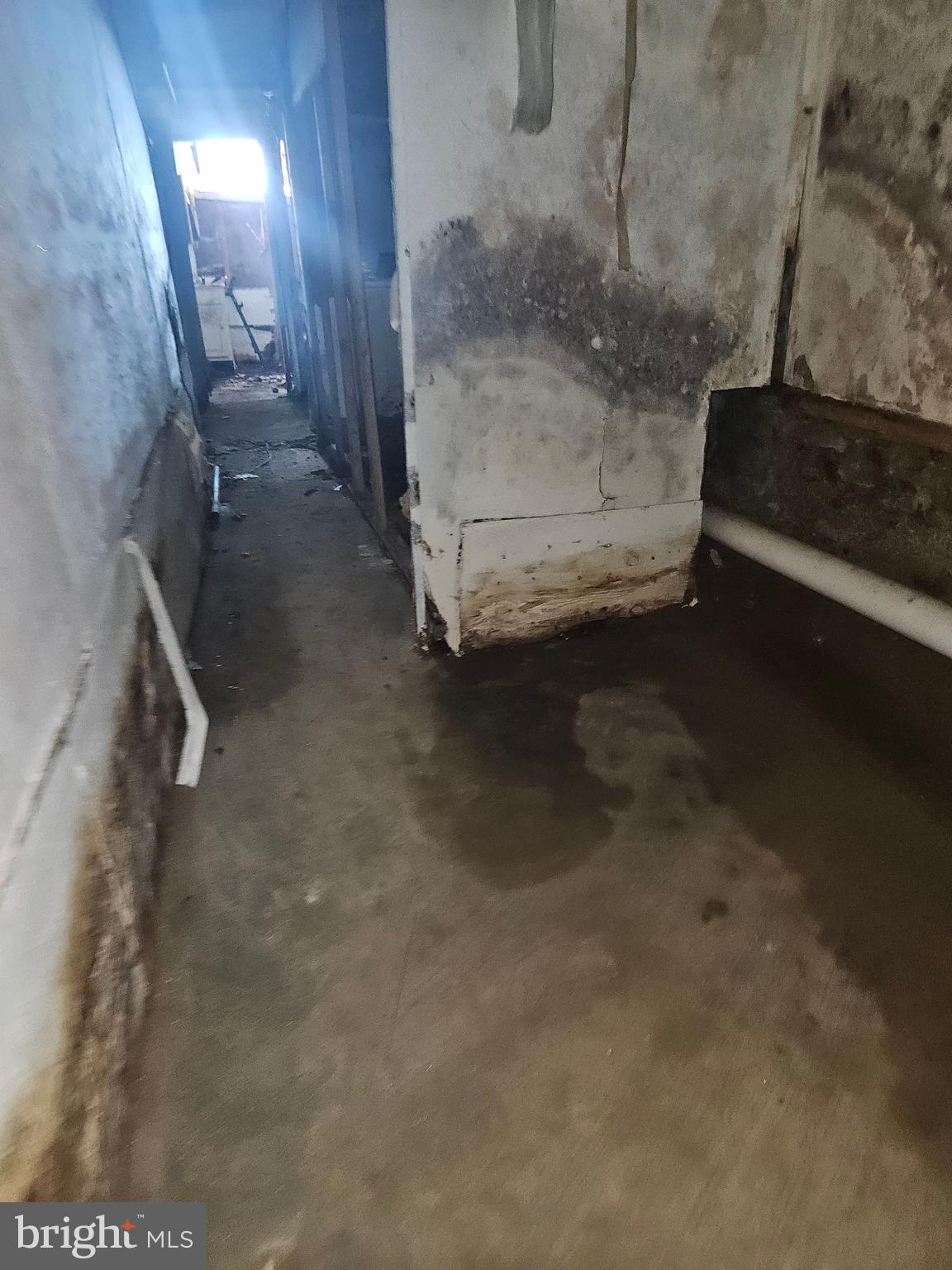 2235 W ONTARIO STREET