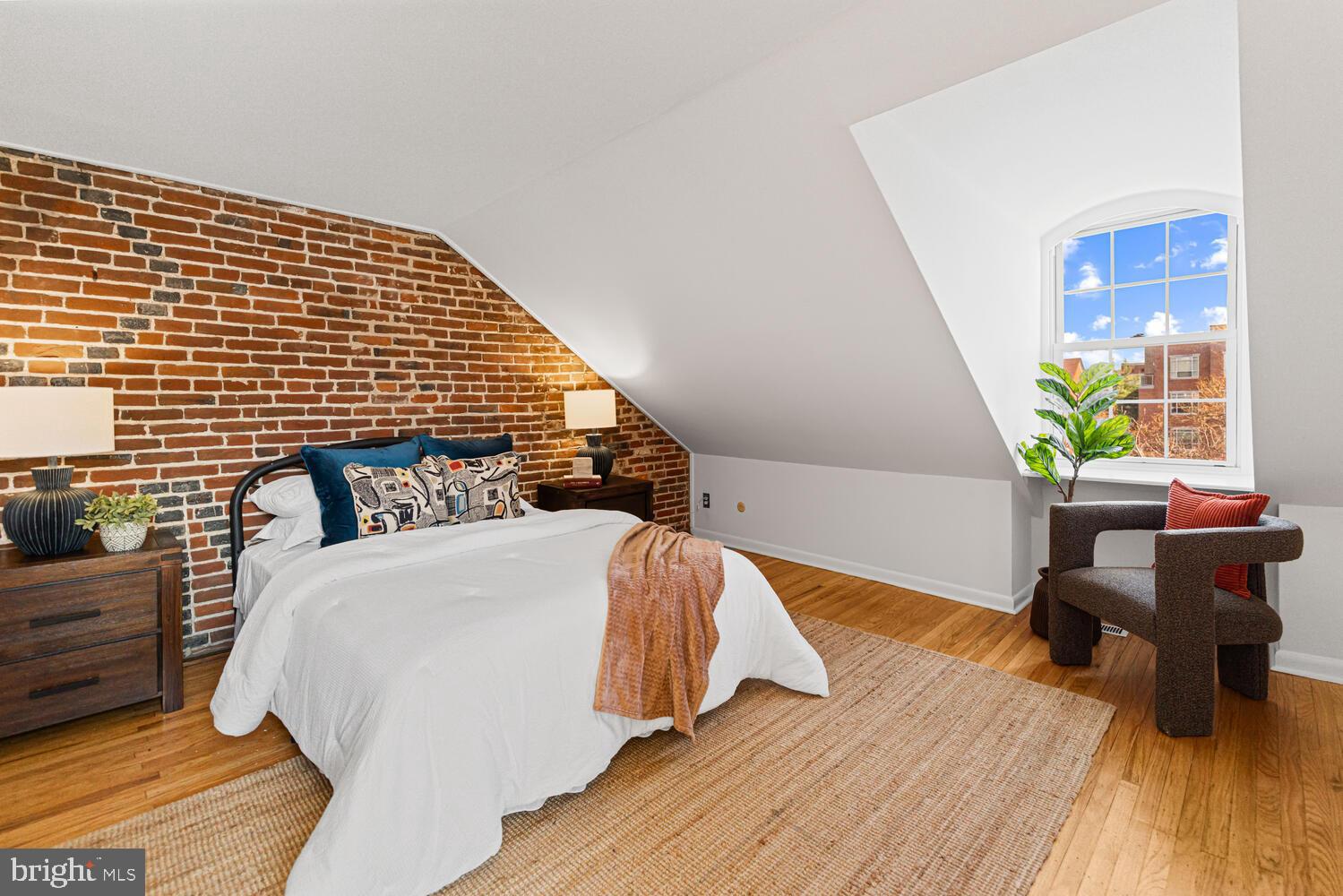 400-16 S 2ND STREET 416B