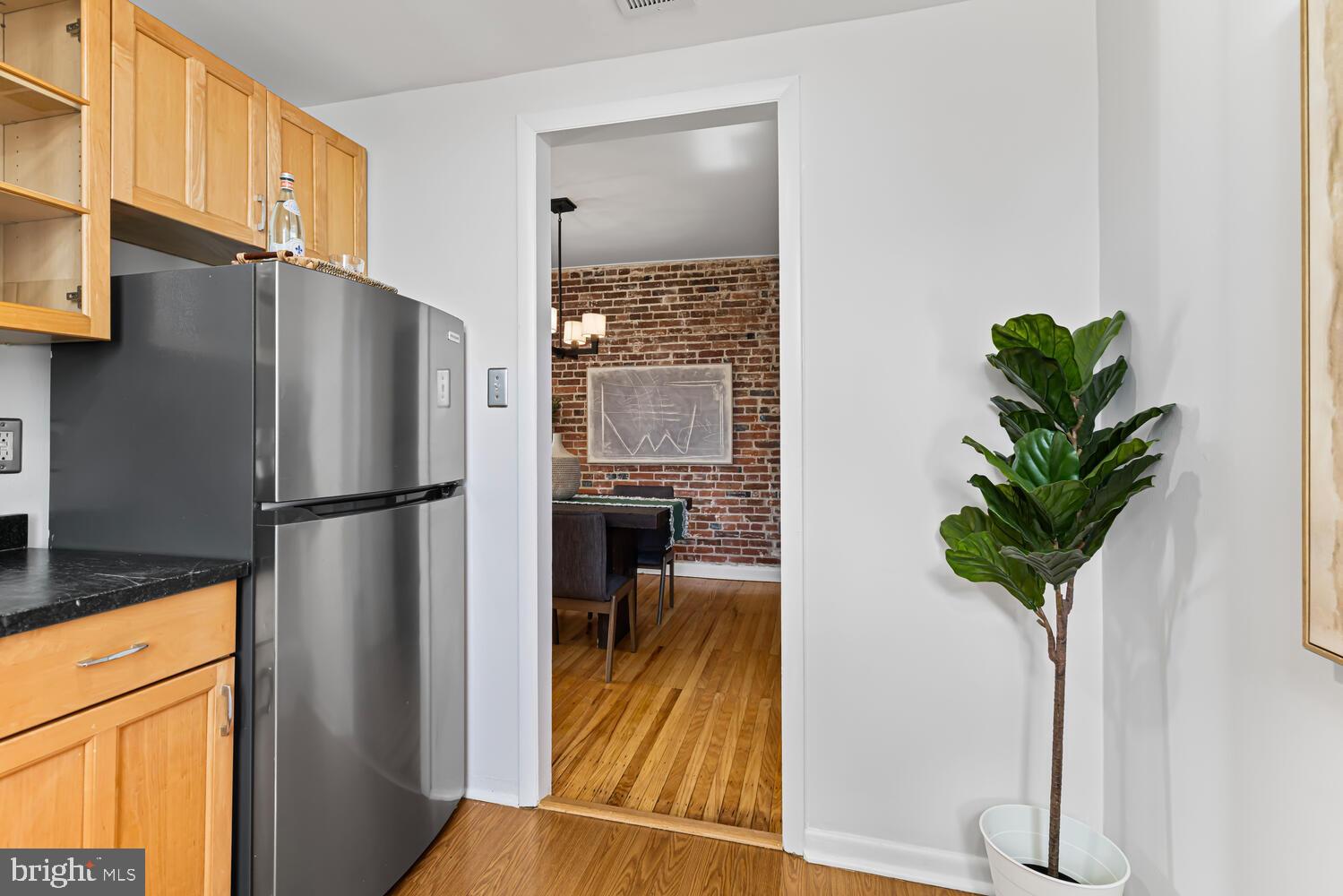 400-16 S 2ND STREET 416B