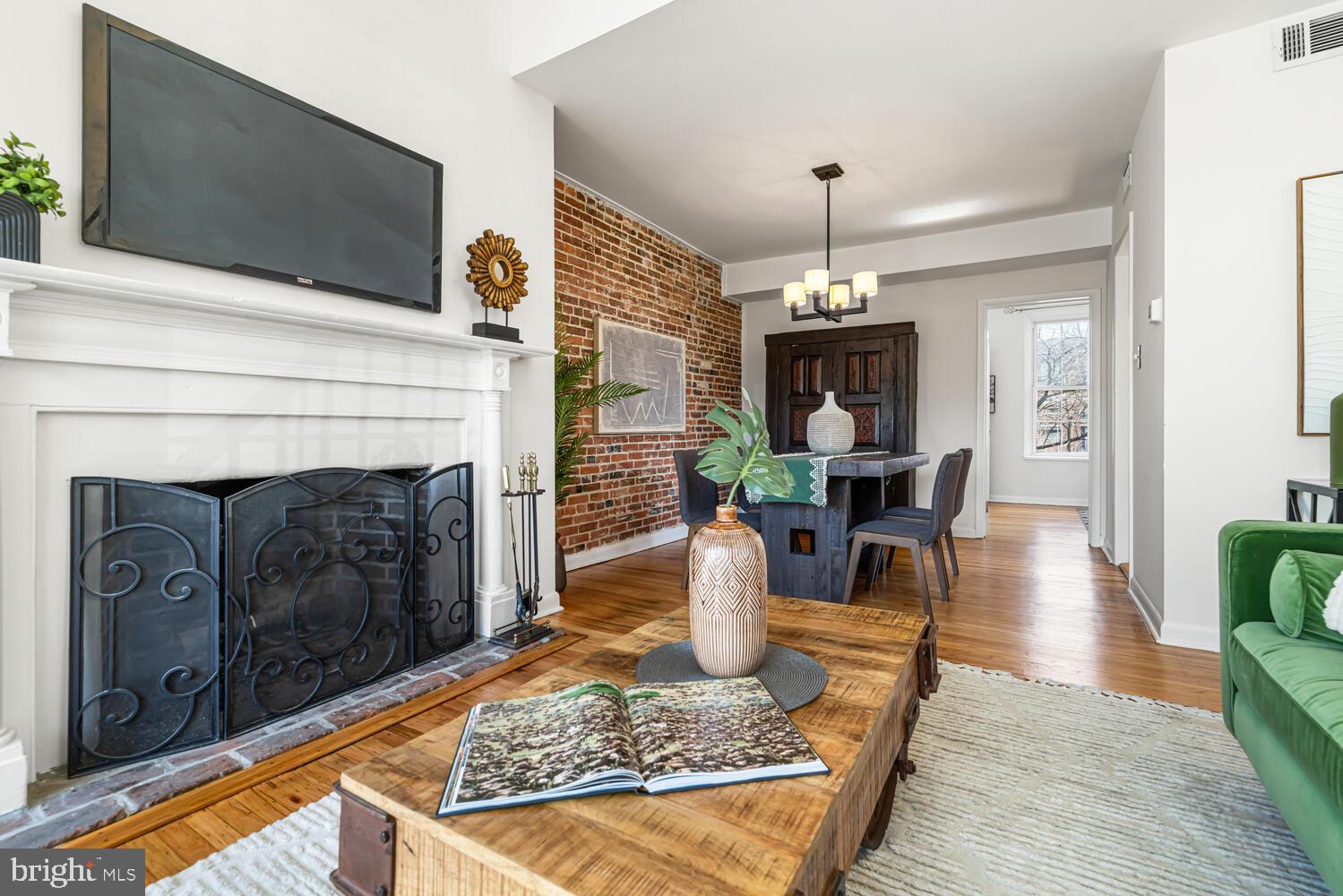 400-16 S 2ND STREET 416B