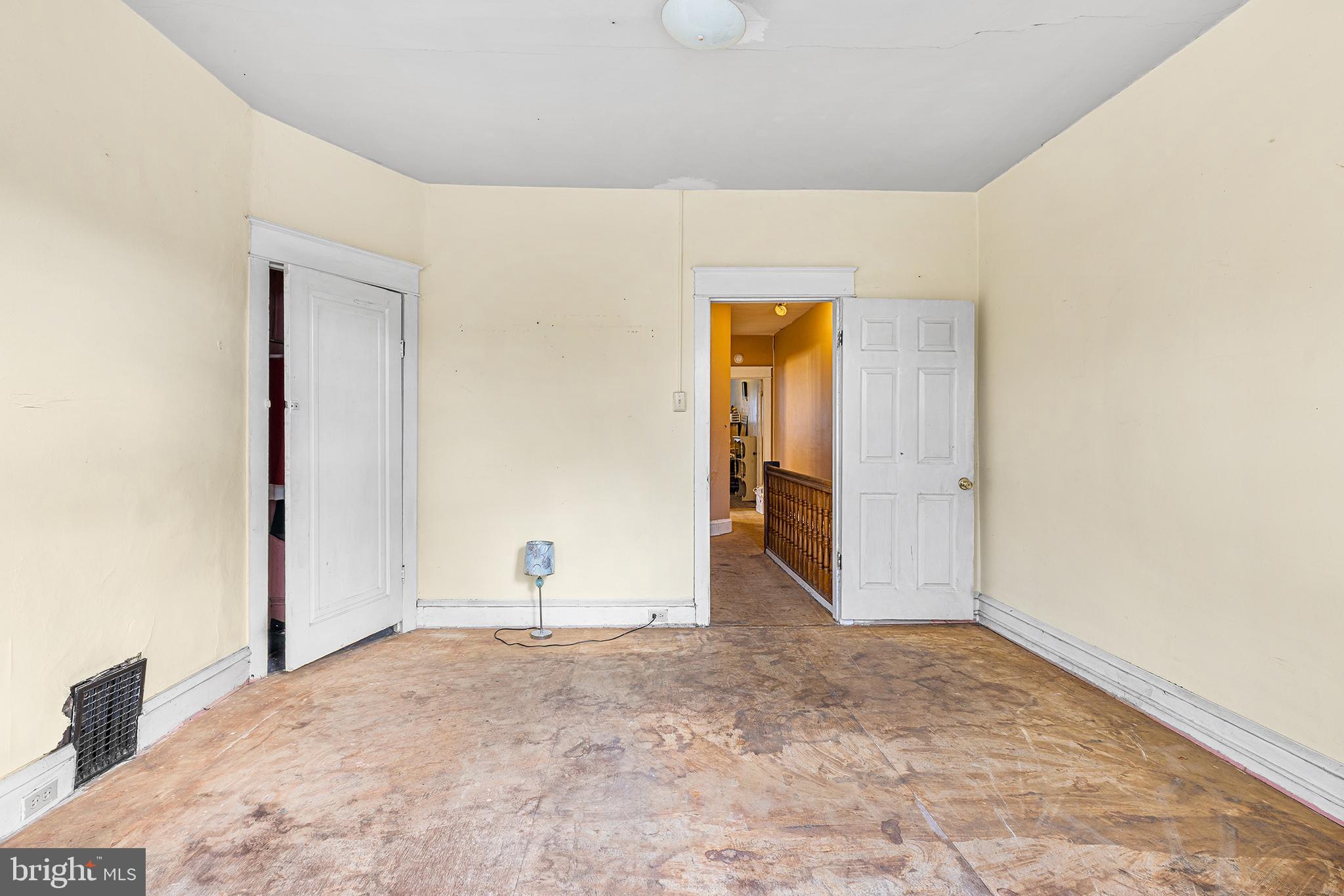 2017 E PACIFIC STREET