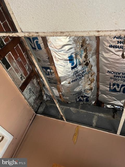 2017 E PACIFIC STREET