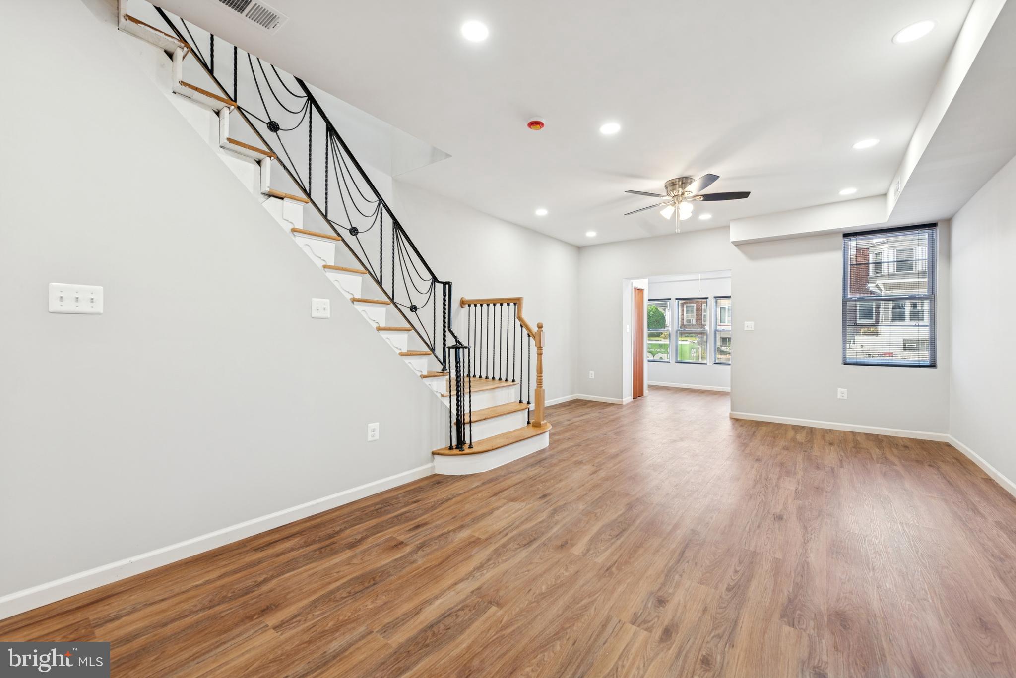 5743 N 12TH STREET N