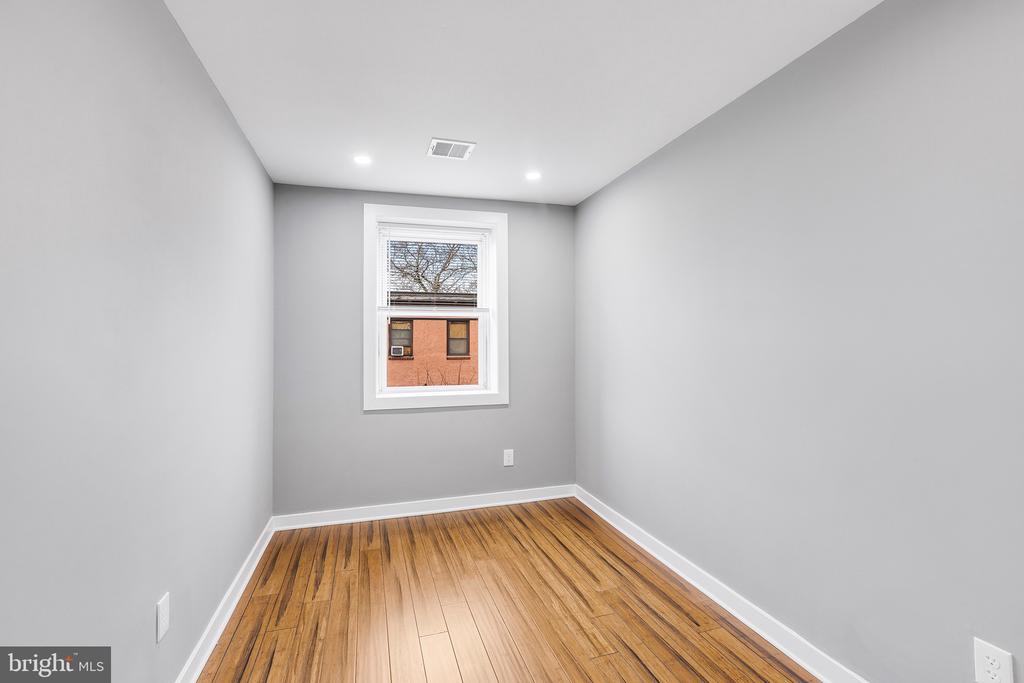 2125 N 20TH STREET 2