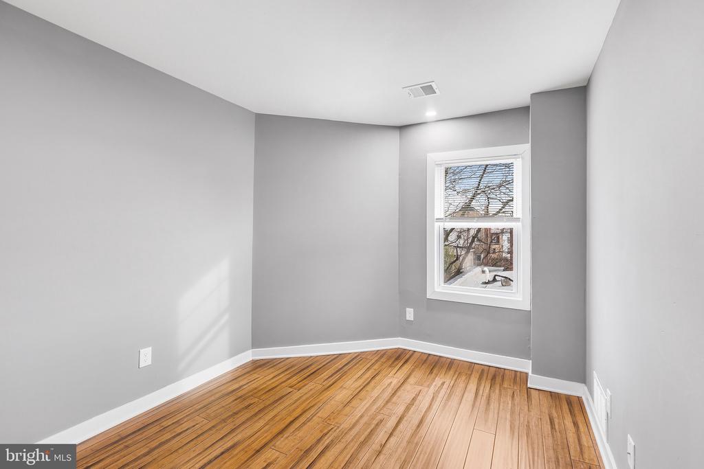 2125 N 20TH STREET 2