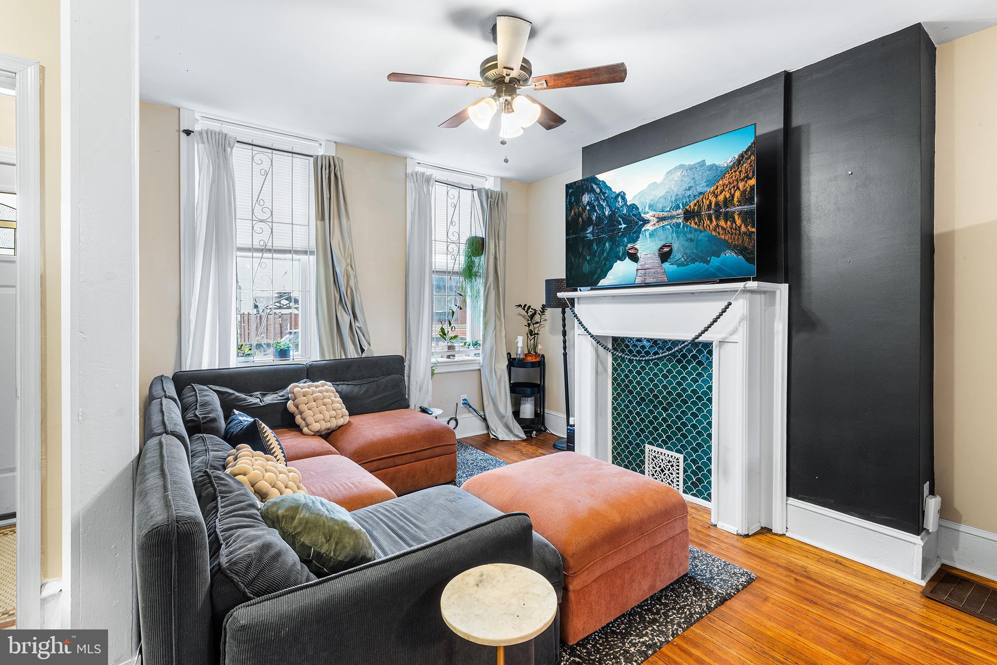 2718 W JEFFERSON STREET