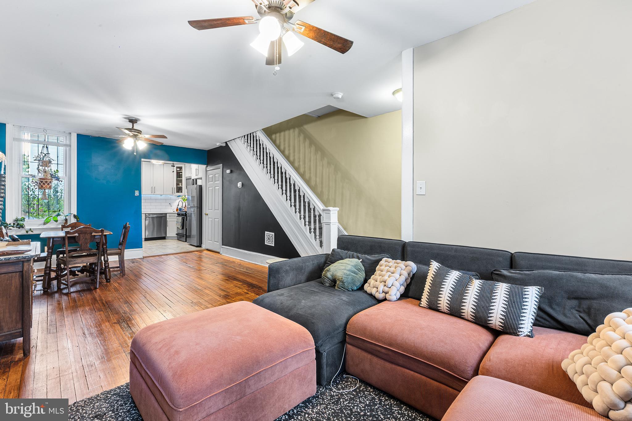 2718 W JEFFERSON STREET