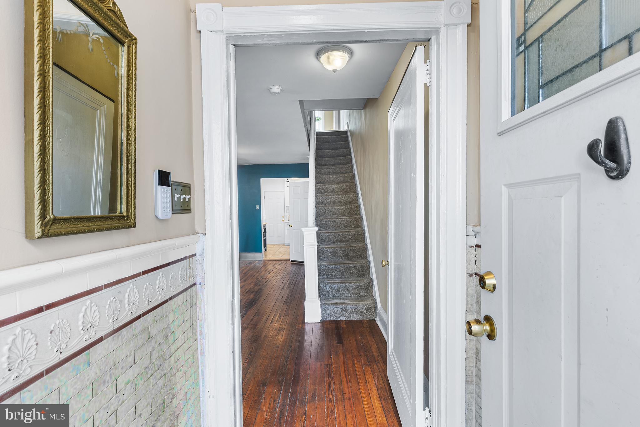 2718 W JEFFERSON STREET