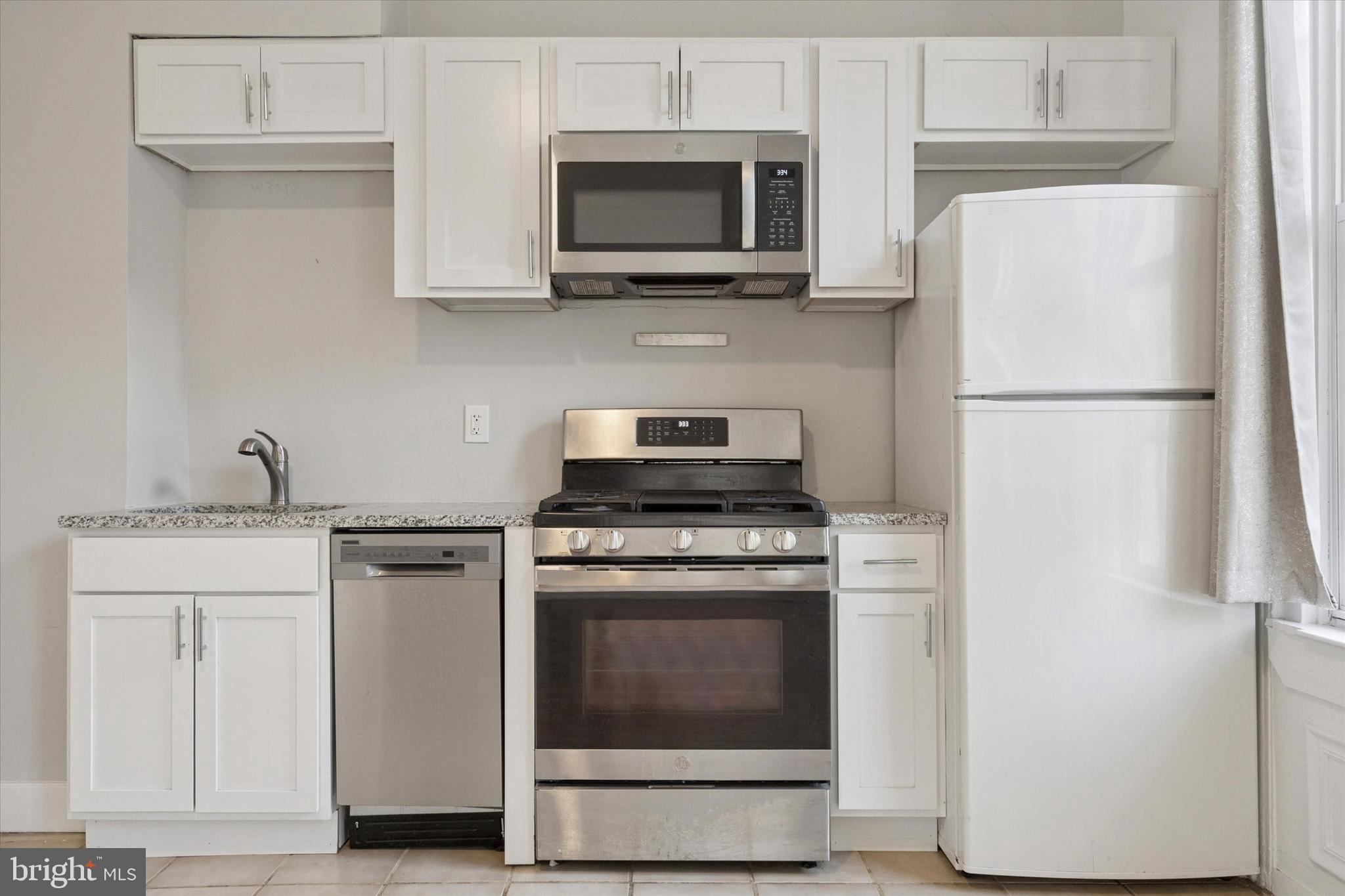 159 N 21ST STREET 2F