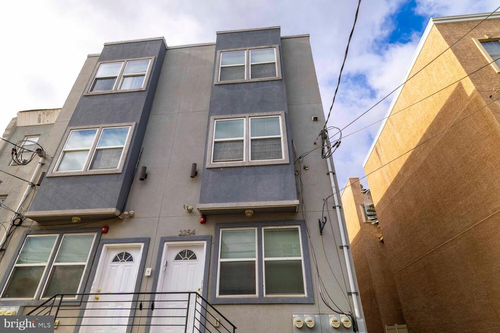 2254 N 12TH STREET