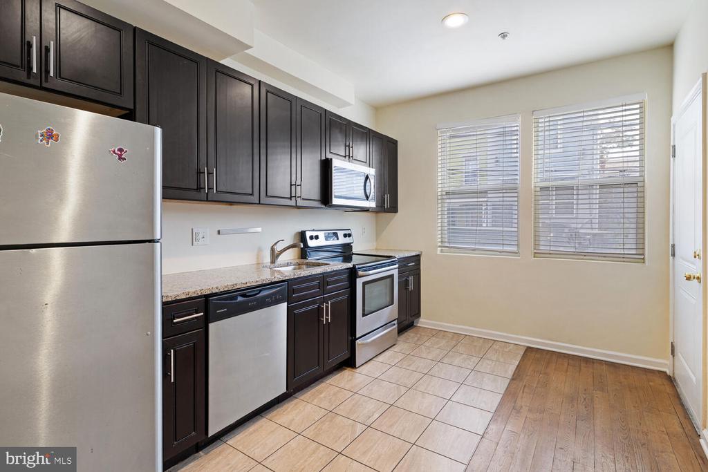 2254 N 12TH STREET