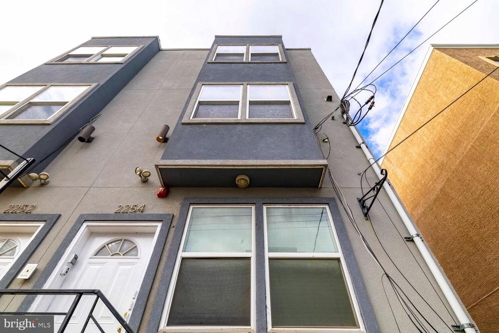 2254 N 12TH STREET
