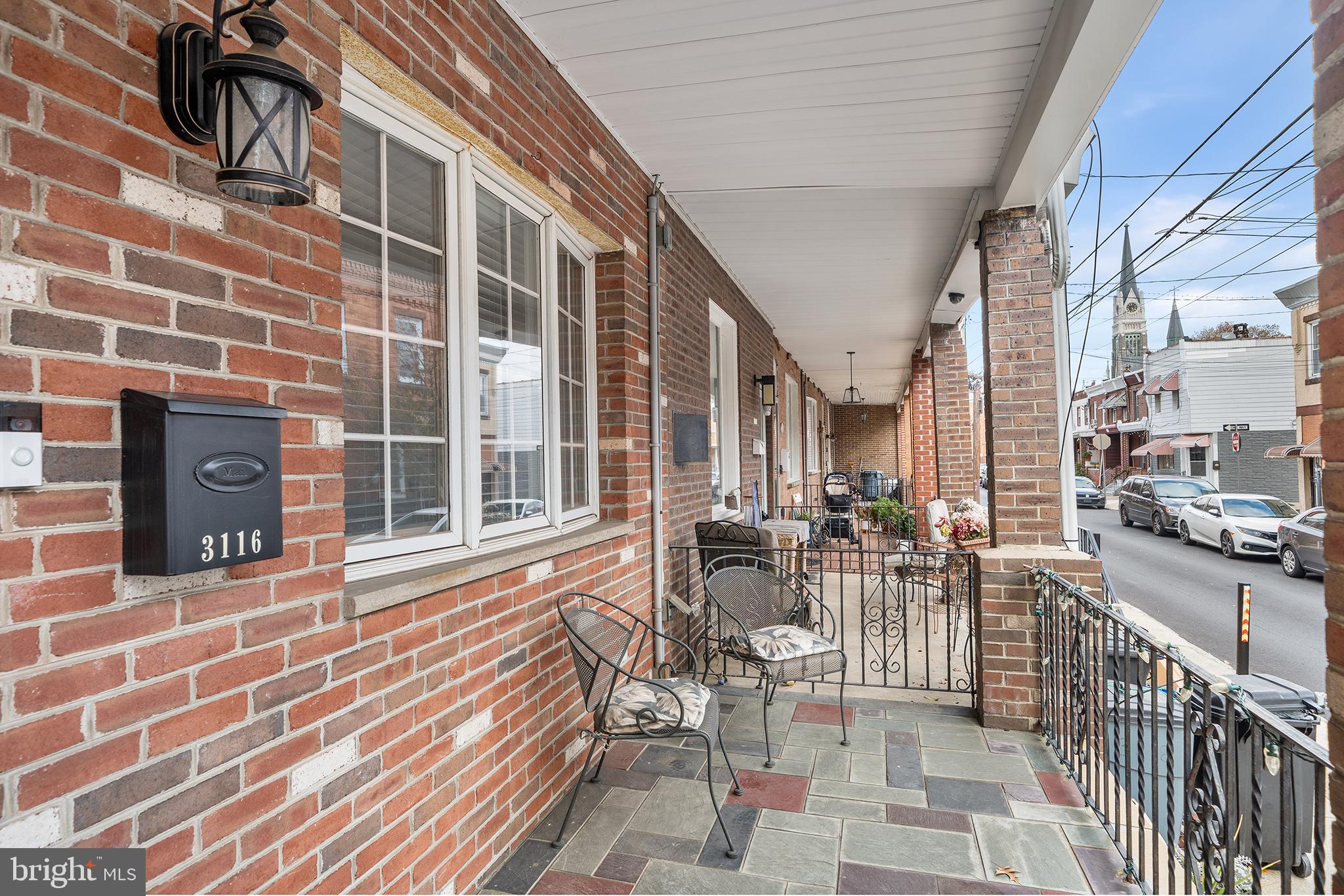 3116 CHATHAM STREET