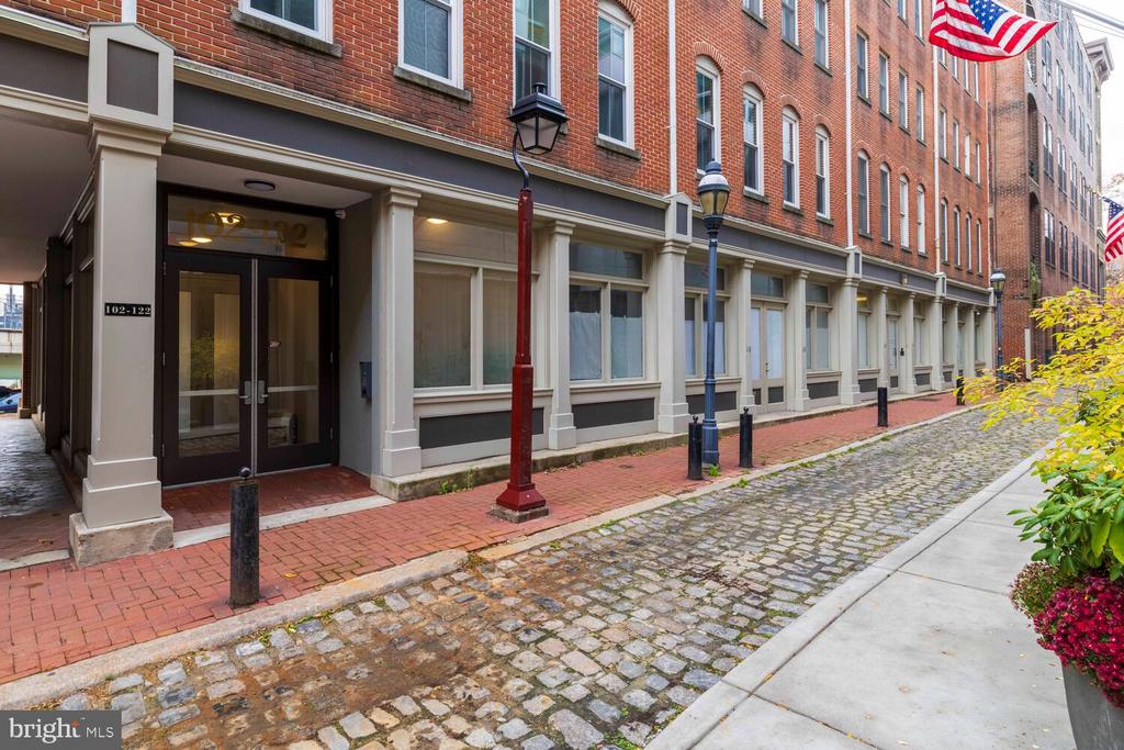 102 CHURCH STREET 22 409