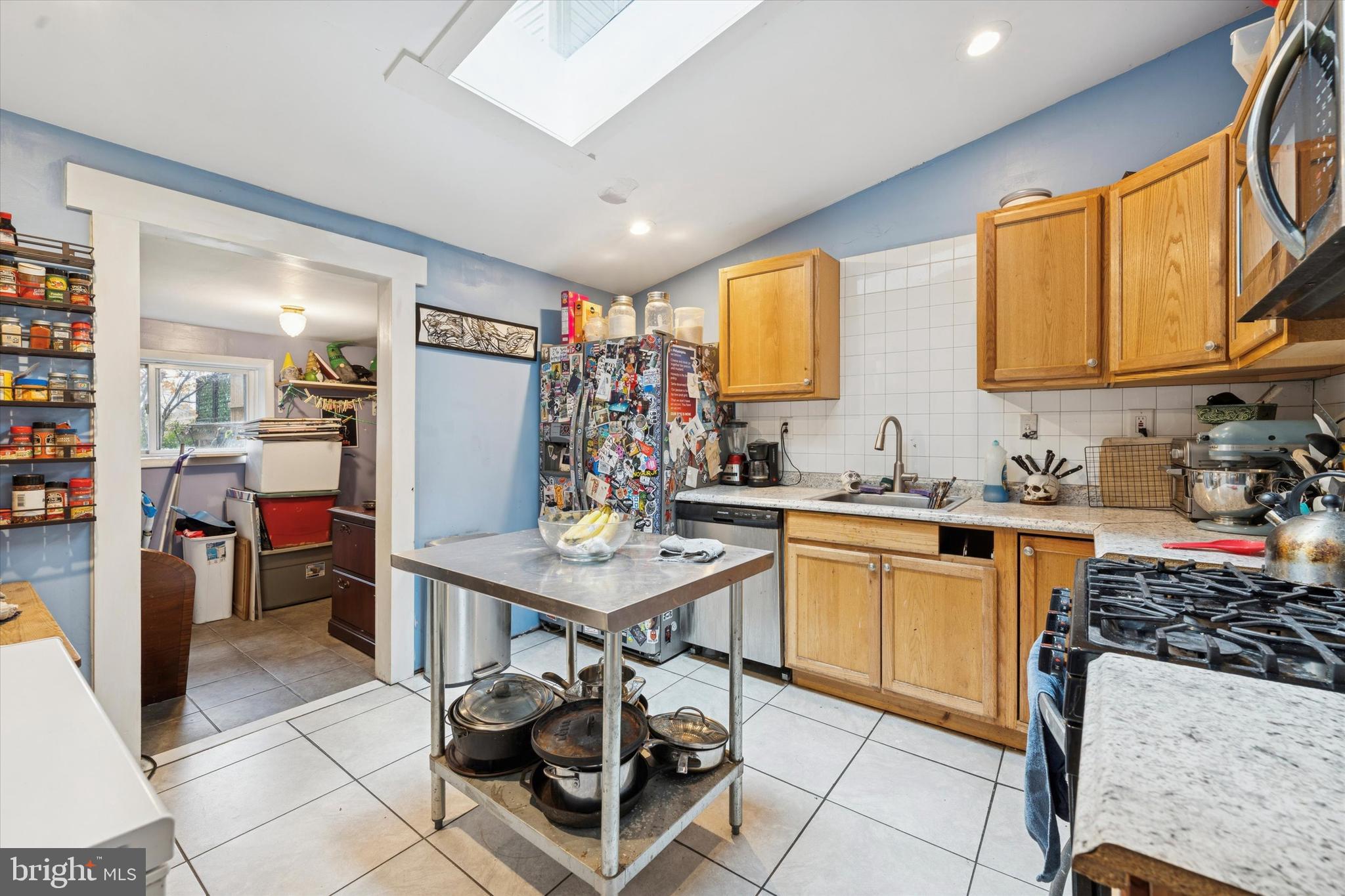 1122 MARLBOROUGH STREET