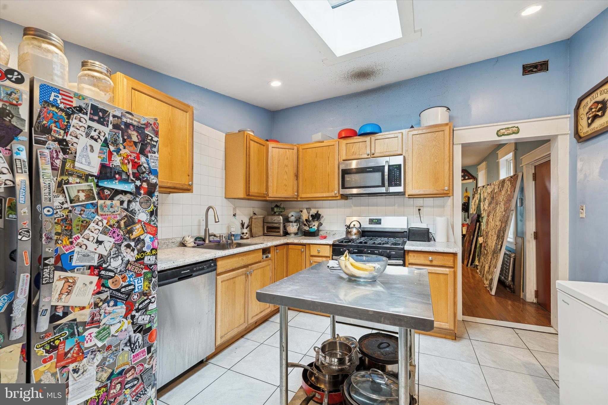 1122 MARLBOROUGH STREET