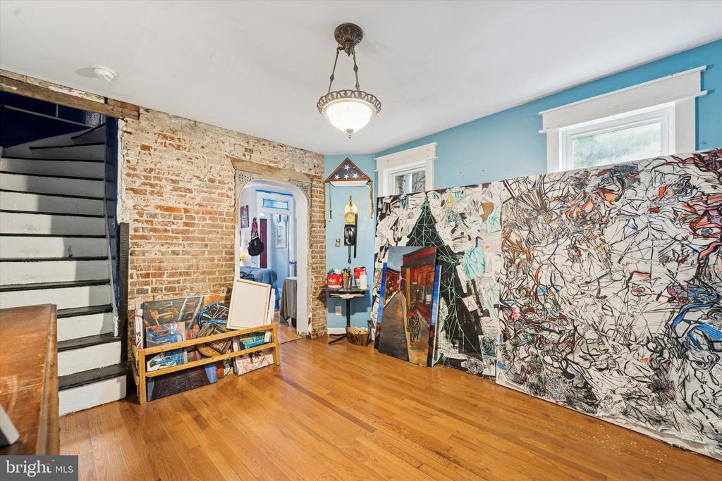1122 MARLBOROUGH STREET