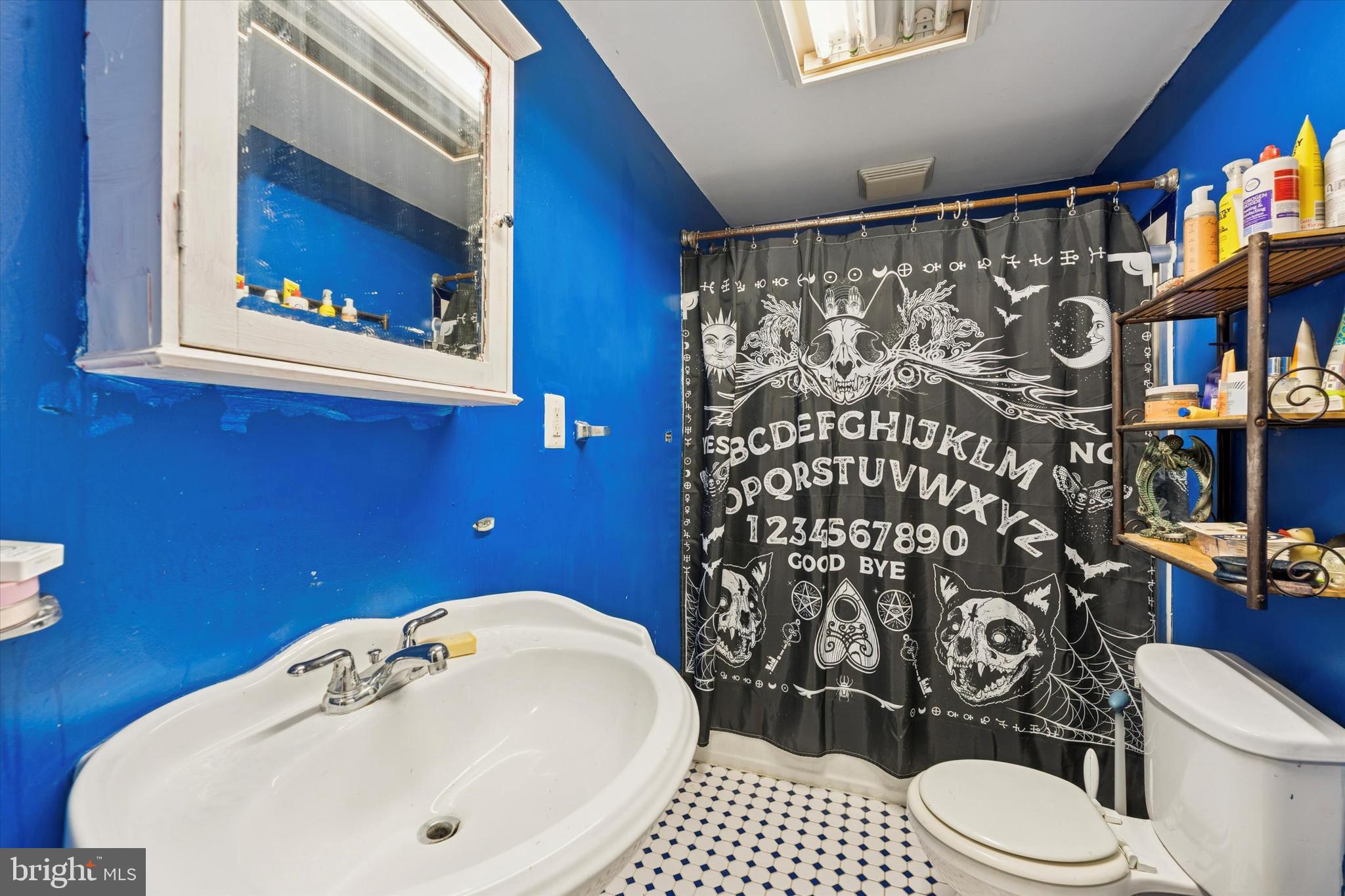 1122 MARLBOROUGH STREET