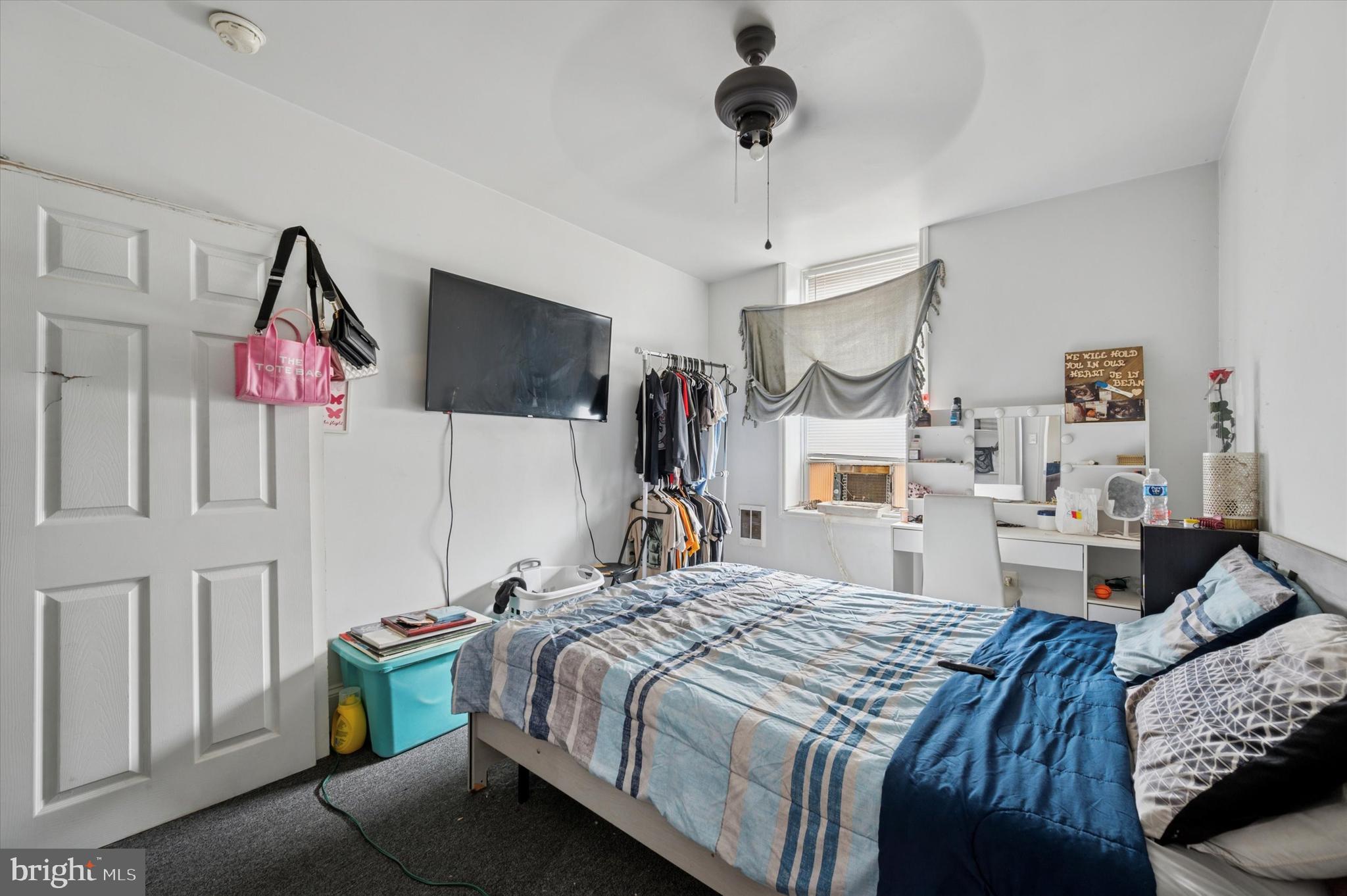 523 W VENANGO STREET