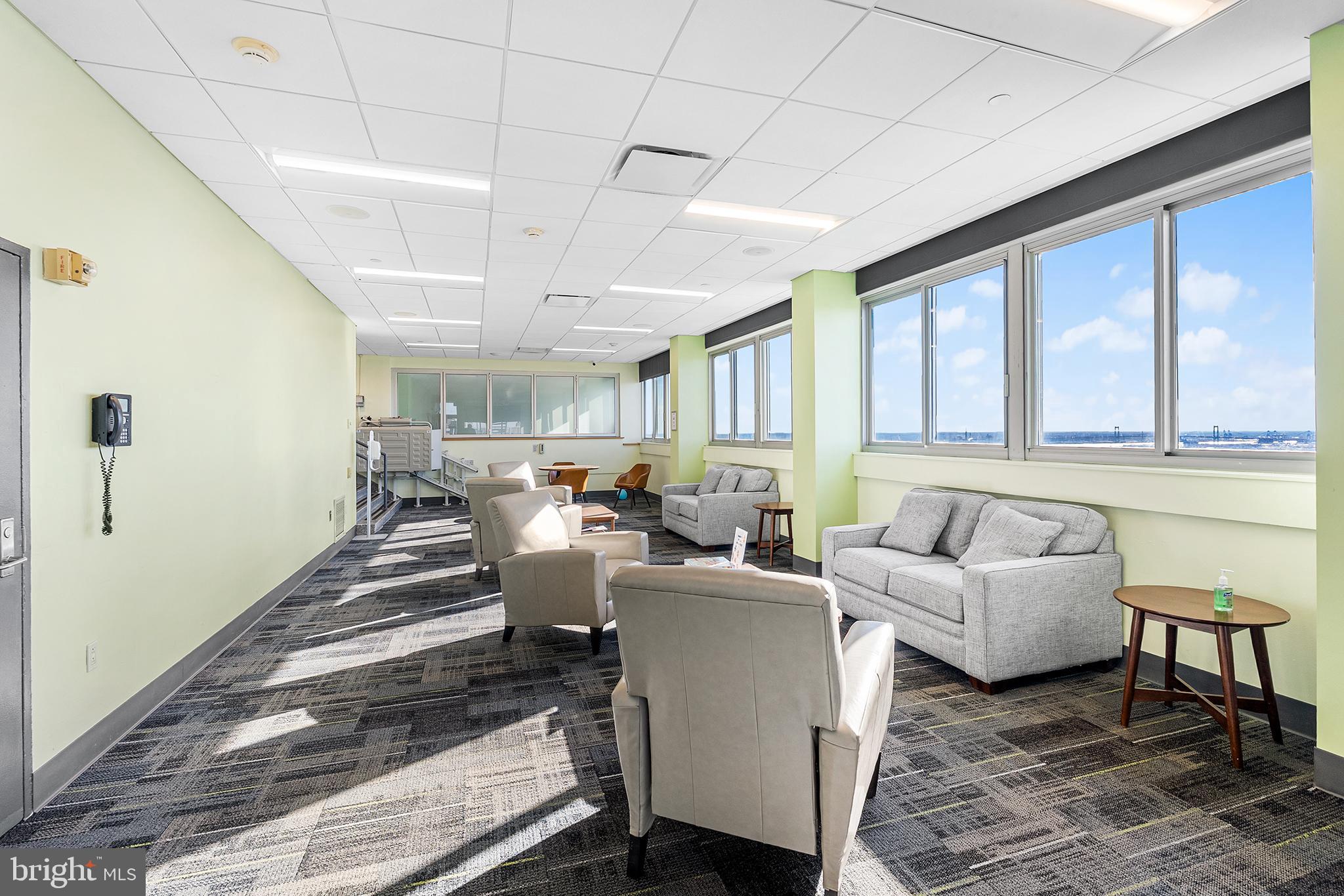 604 S WASHINGTON SQUARE 36 1106