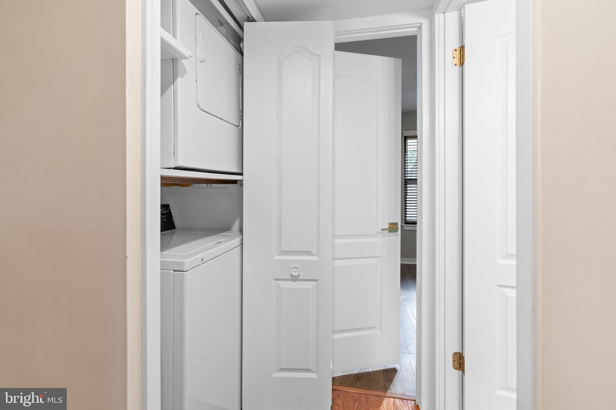 427 SHAWMONT AVENUE 00 C