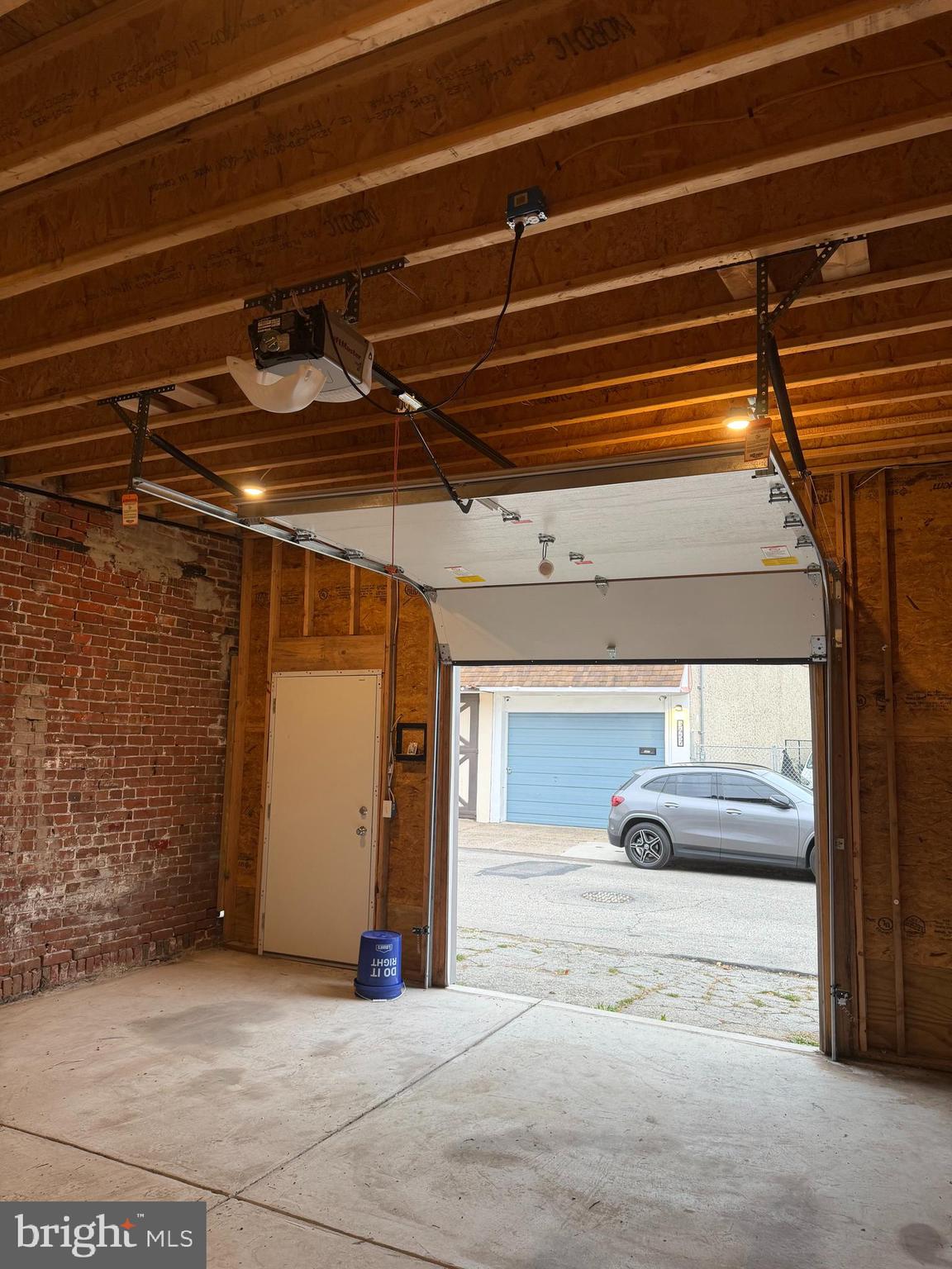 3441 FRANKFORD AVENUE 43