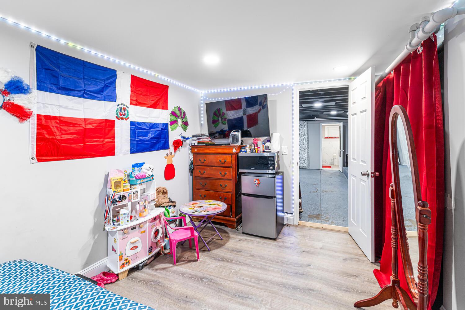 133 E ALBANUS STREET