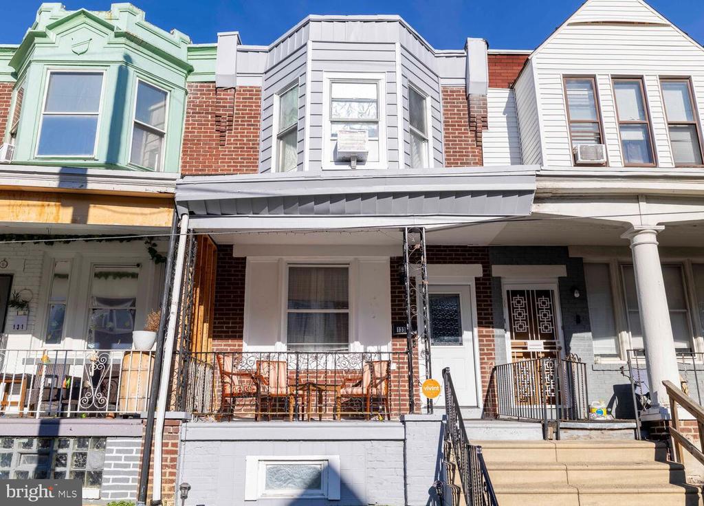133 E ALBANUS STREET