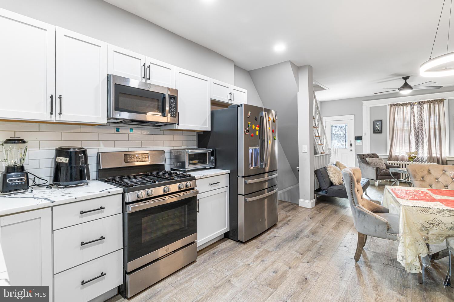 133 E ALBANUS STREET