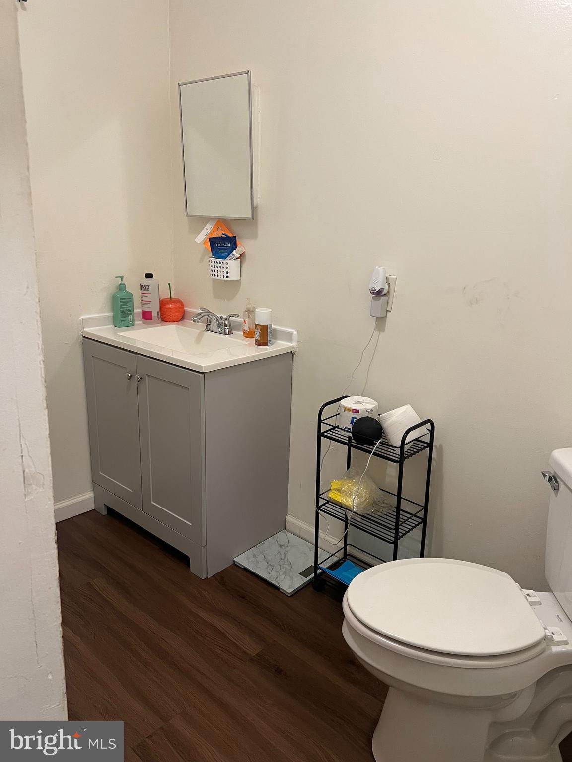 2615 N MASCHER STREET