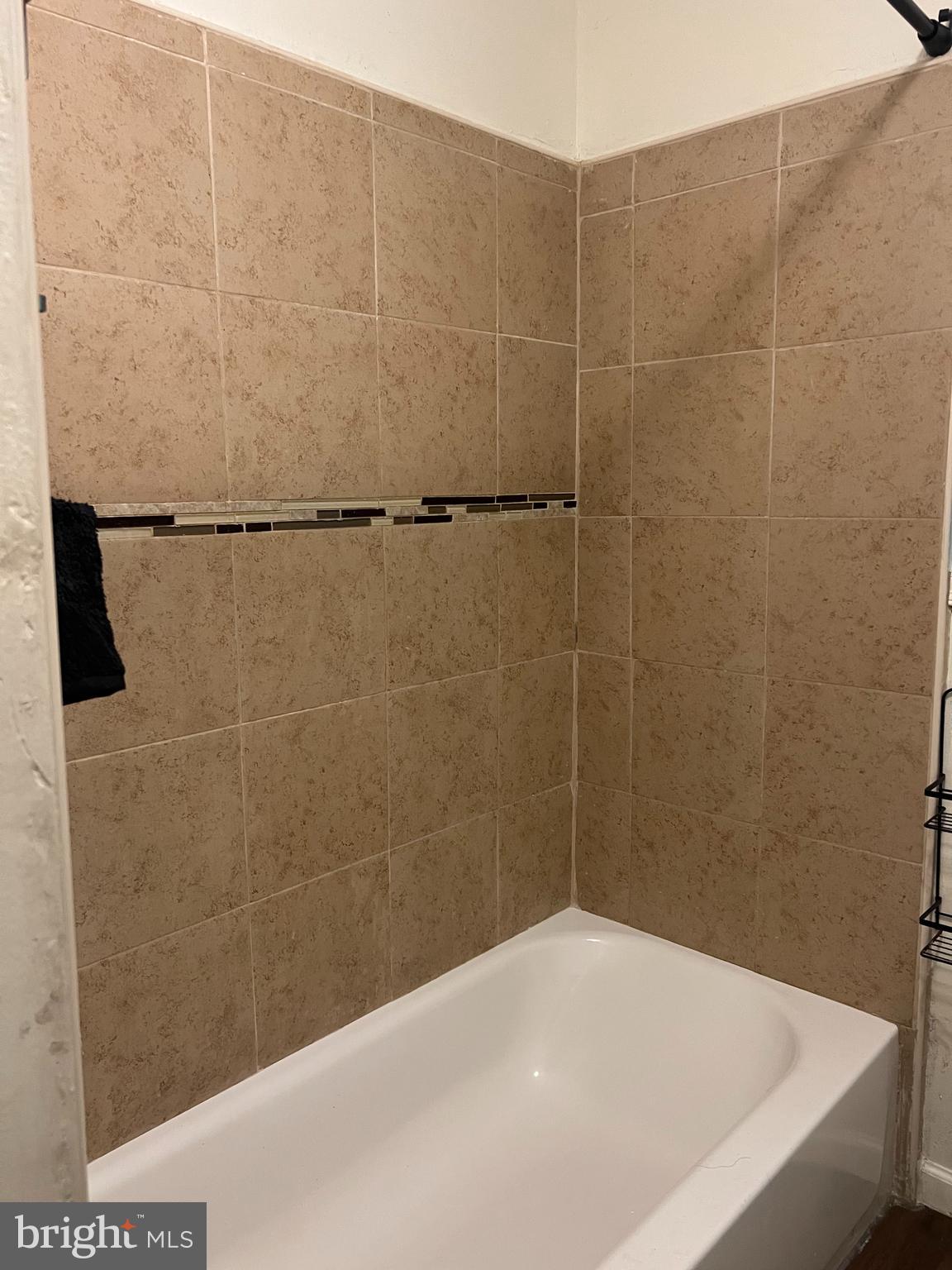 2615 N MASCHER STREET