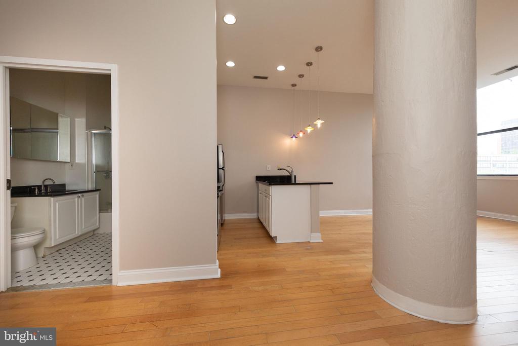 315 ARCH STREET 408