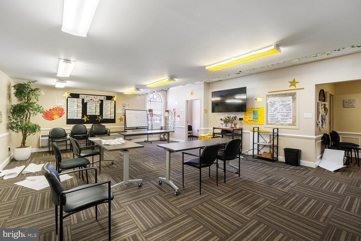 2503 - 2517 GERMANTOWN AVENUE