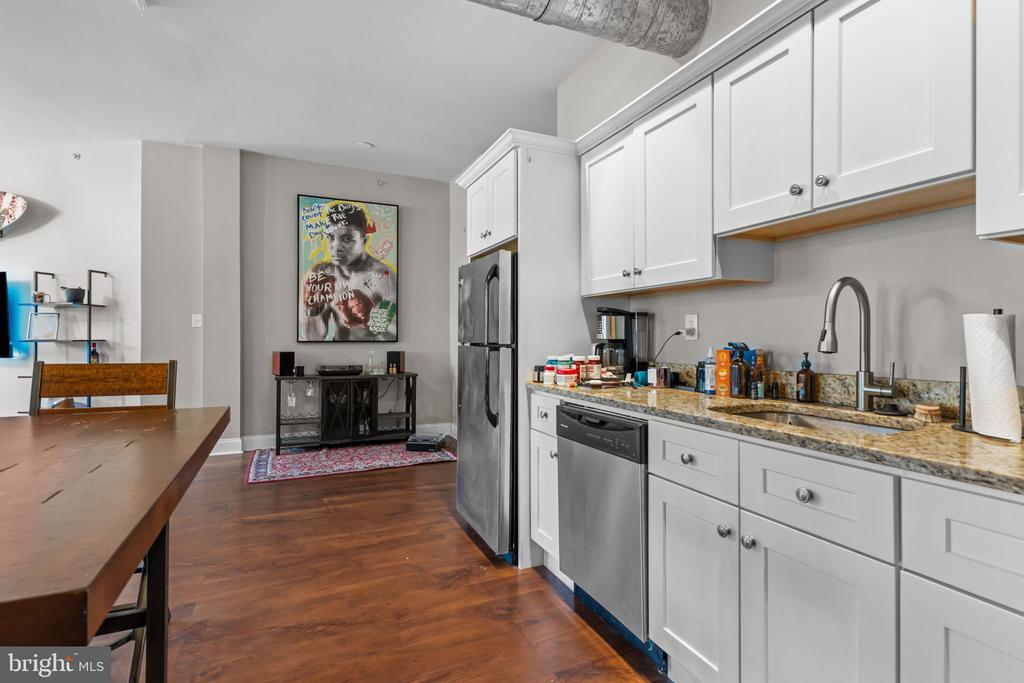 1801 E PASSYUNK AVENUE APT B