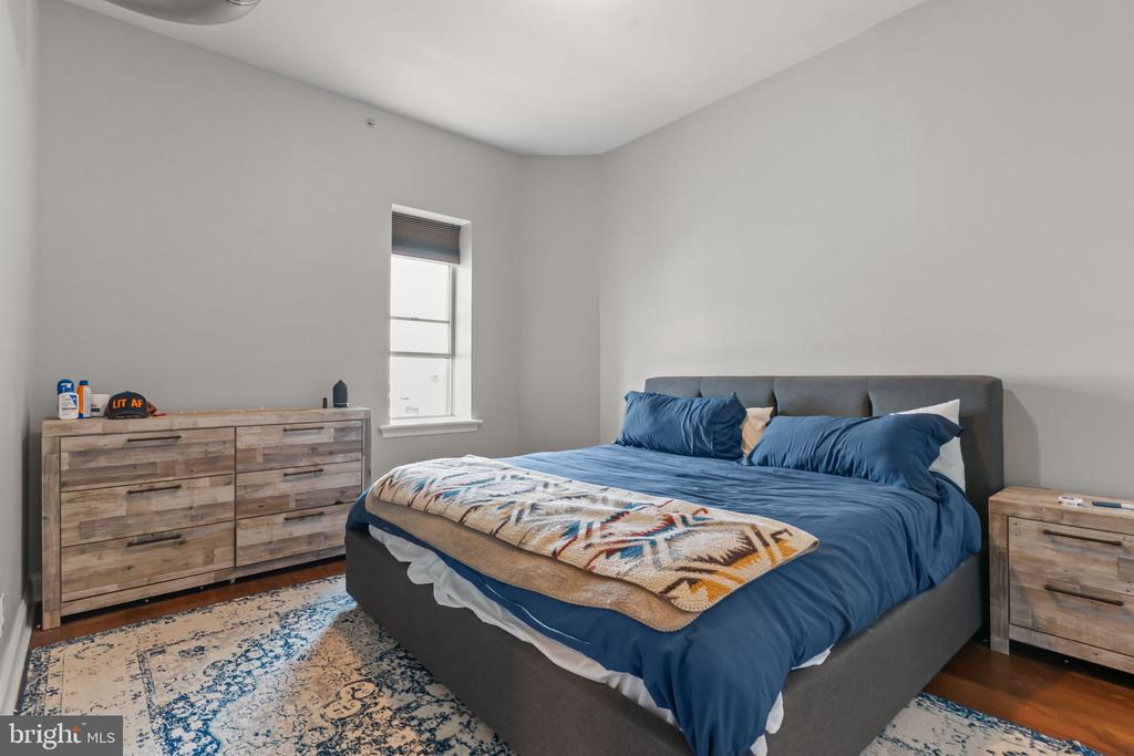 1801 E PASSYUNK AVENUE APT B