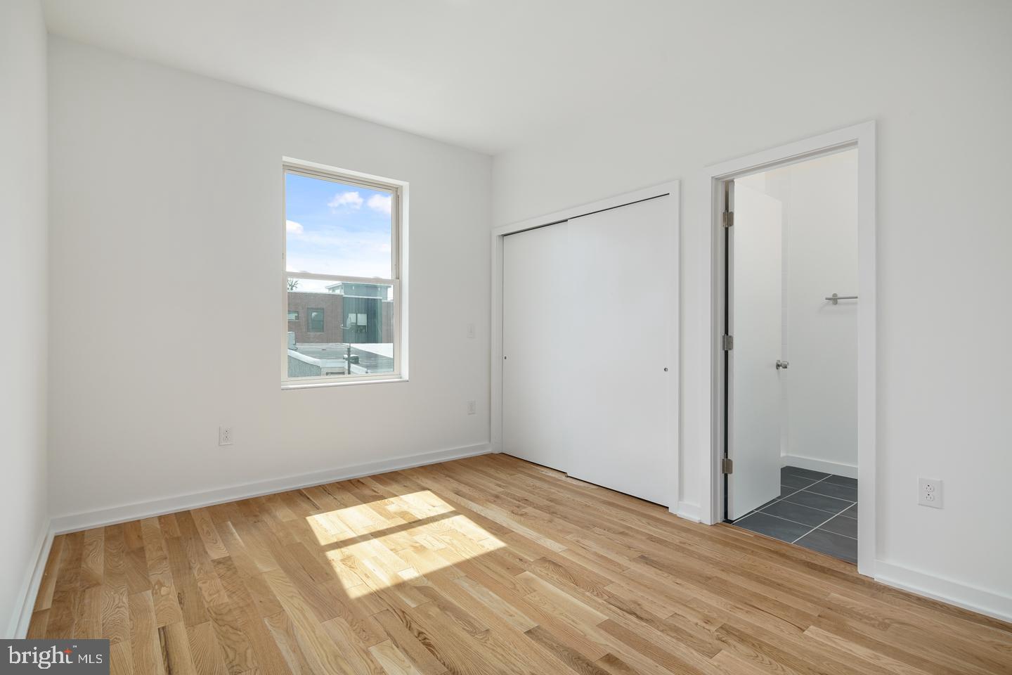 1917 E LETTERLY STREET F