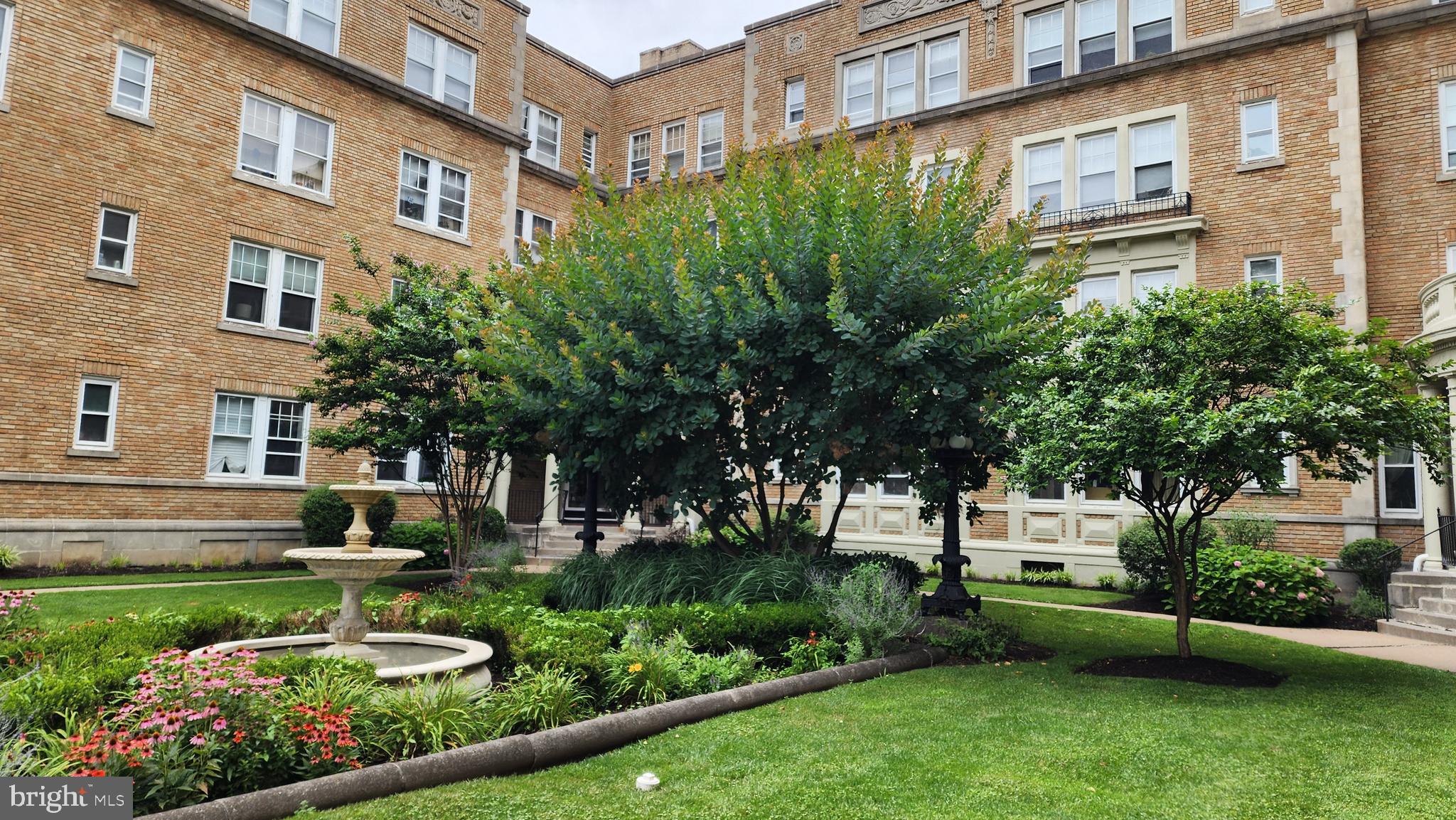 6655 MCCALLUM STREET 00 409