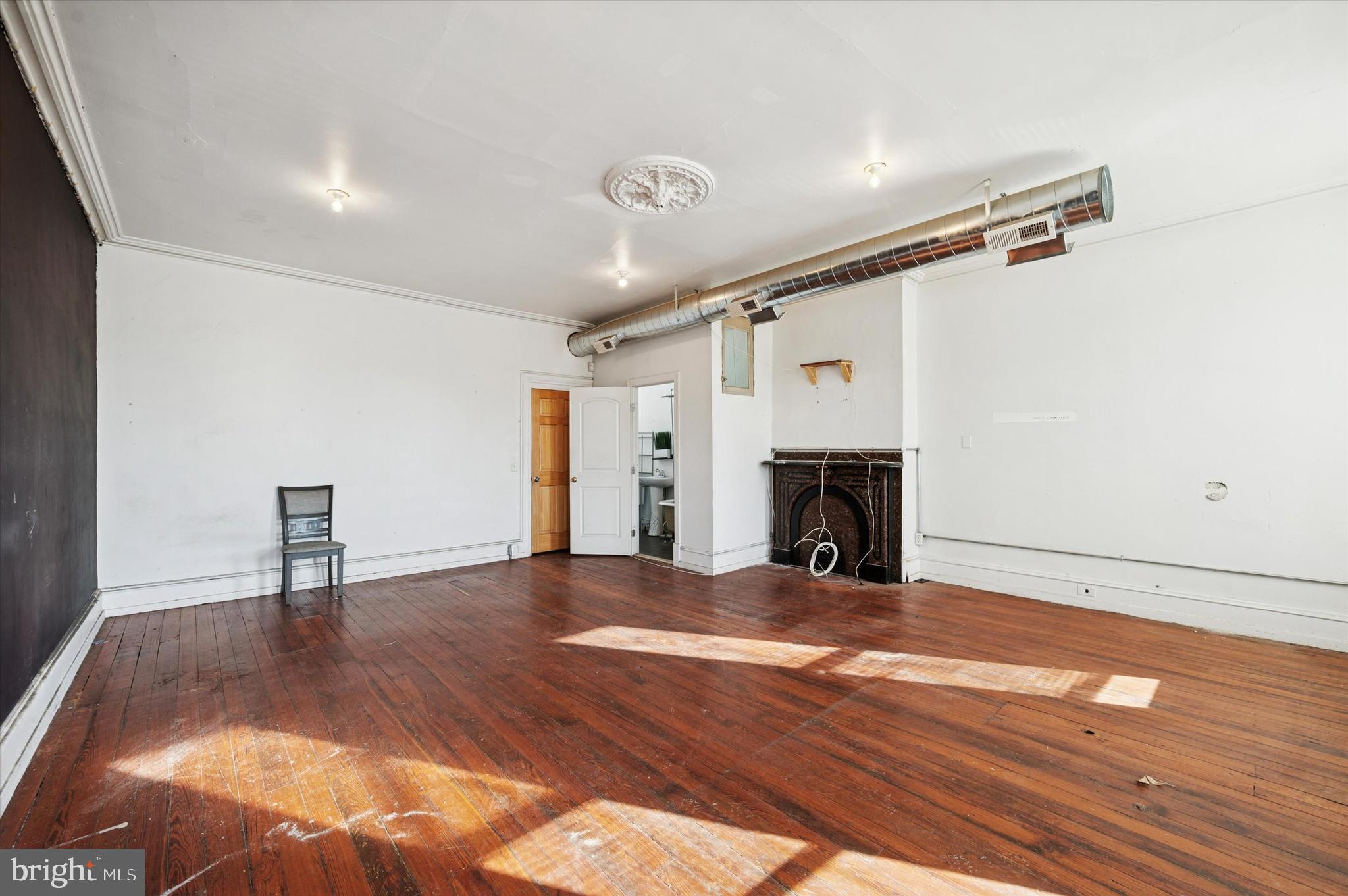 4311-13 LANCASTER AVENUE