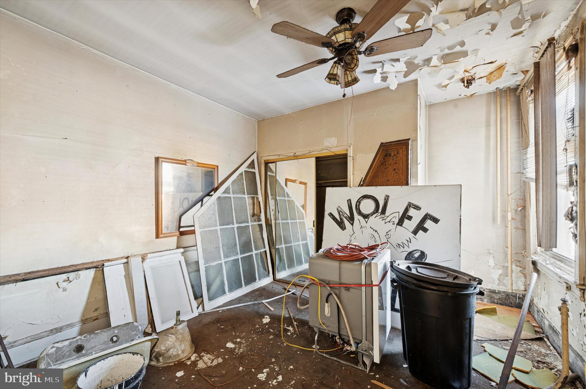 4311-13 LANCASTER AVENUE