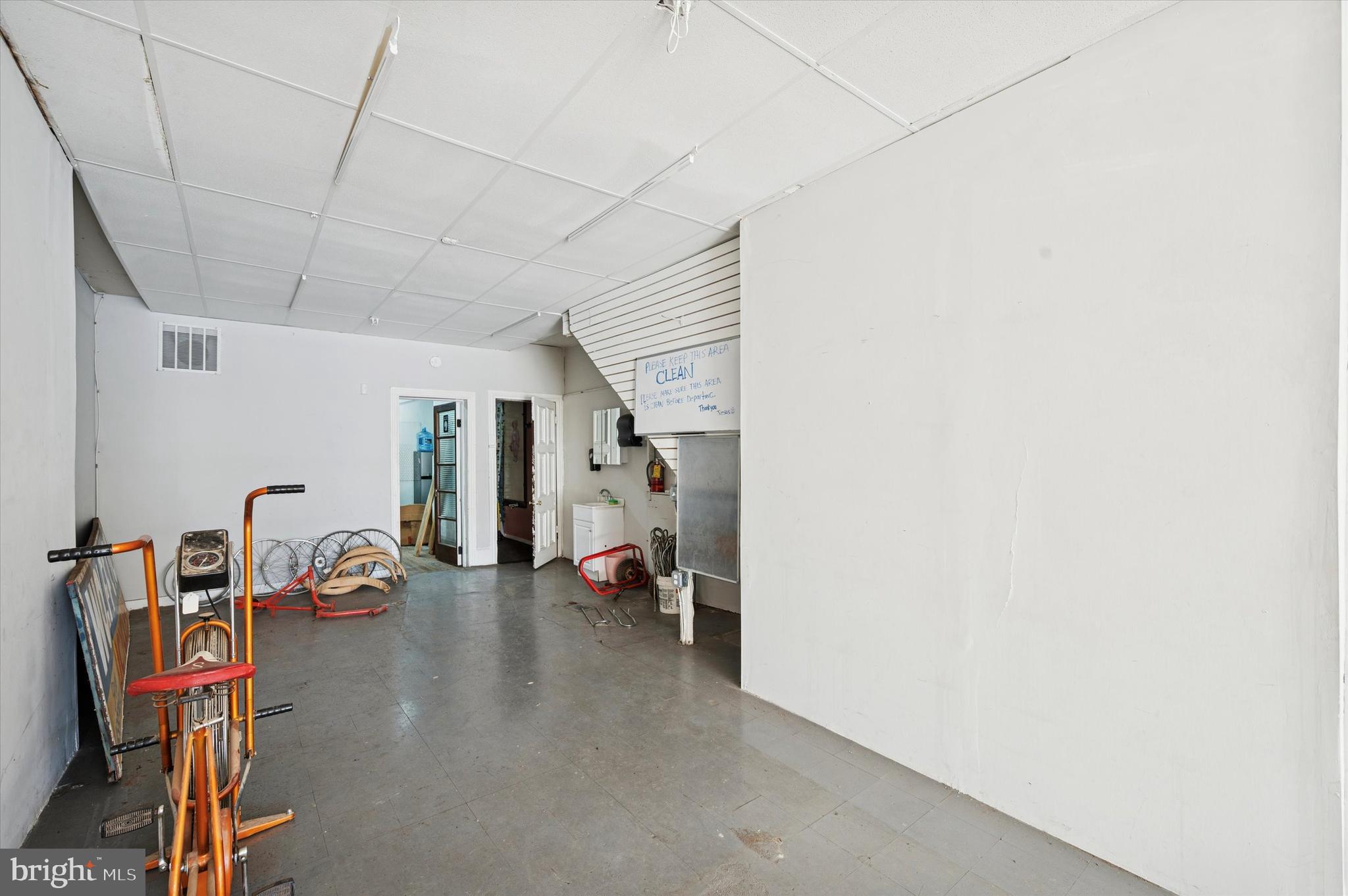 4311-13 LANCASTER AVENUE