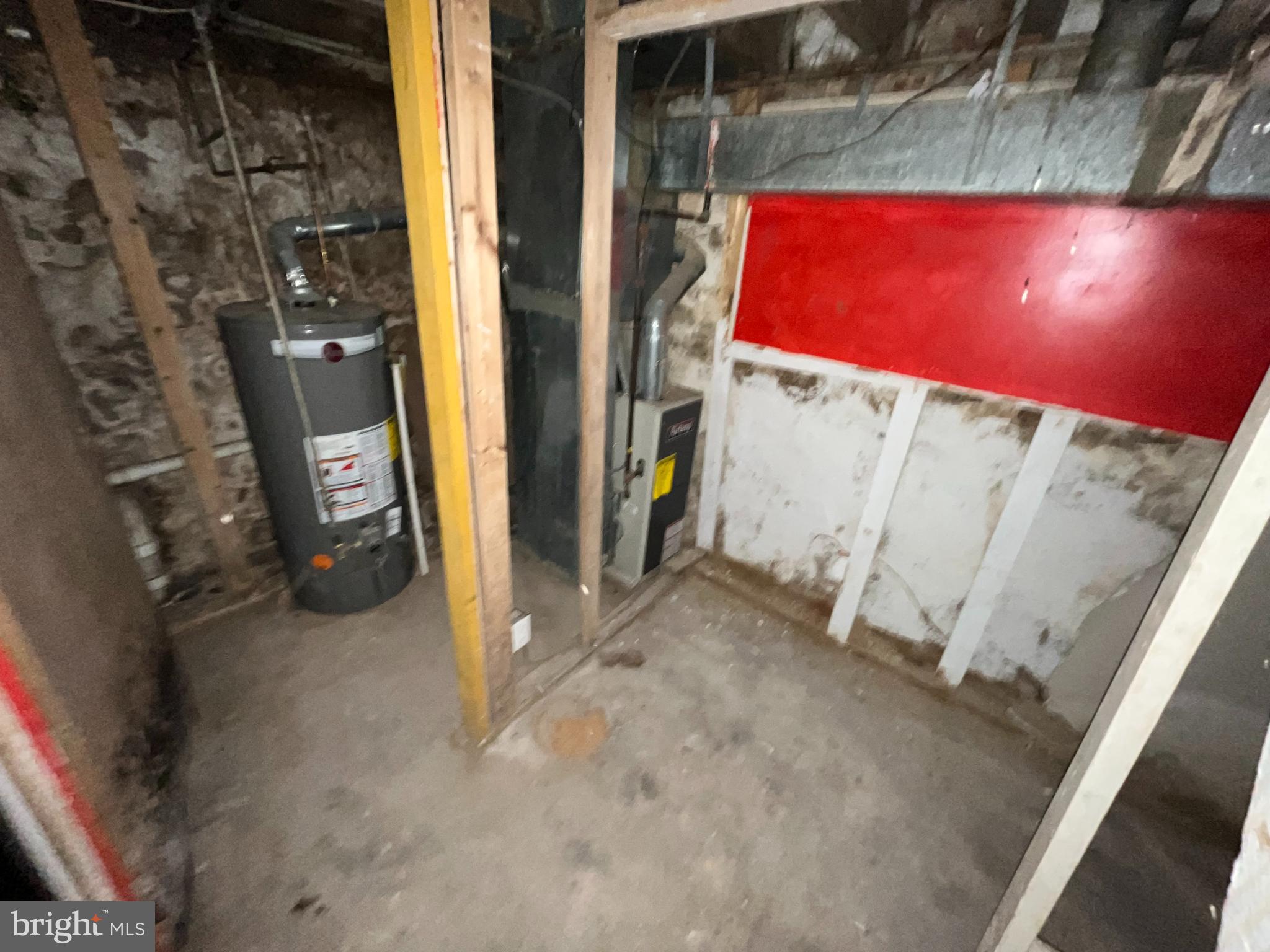 4257 N DARIEN STREET