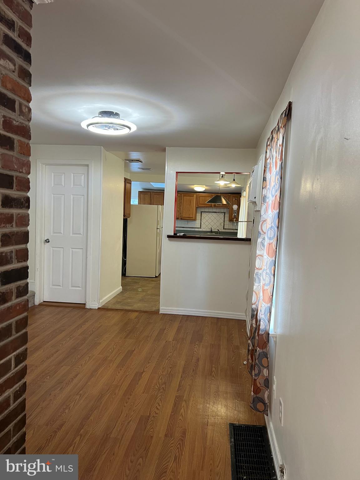 8048 MONTAGUE STREET